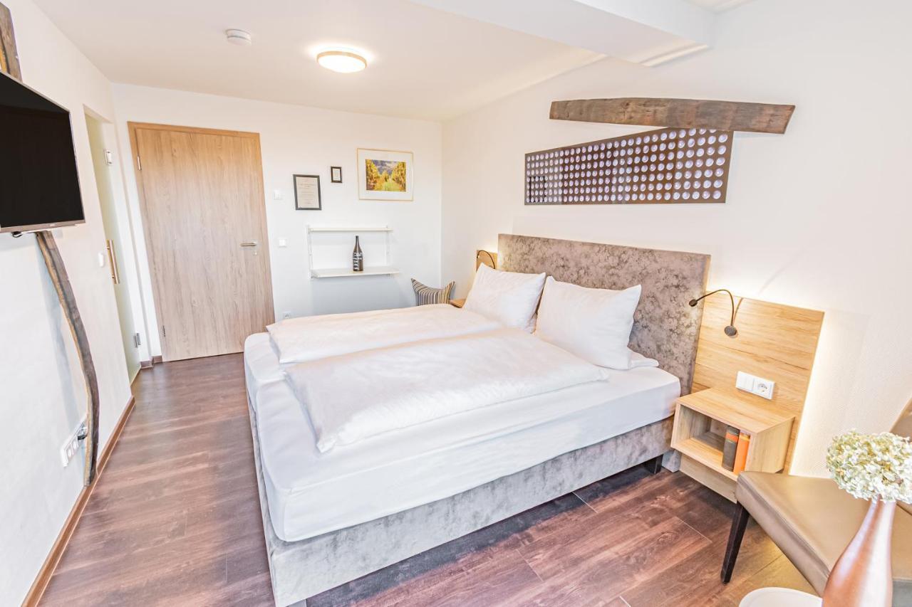 Weinhotel Ayler Kupp Kültér fotó