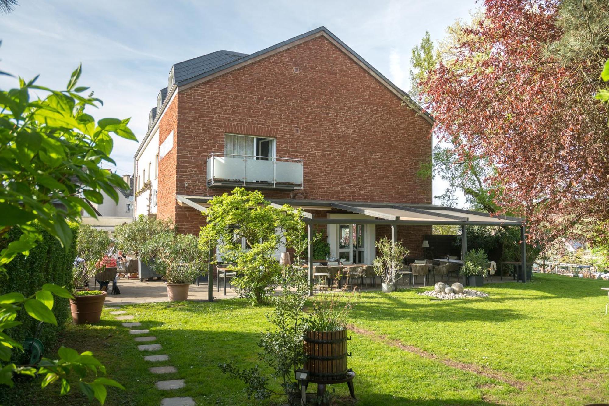 Weinhotel Ayler Kupp Kültér fotó